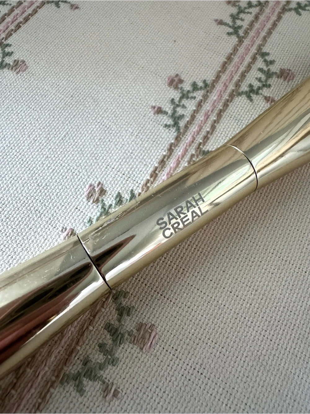 Sarah Creal Dual Blush and Blur Precision Brush for Blushing and Lifting